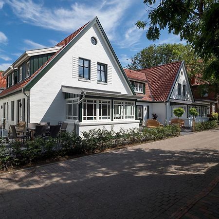 Inselsuenn Hotel Und Apartments Spiekeroog Bagian luar foto